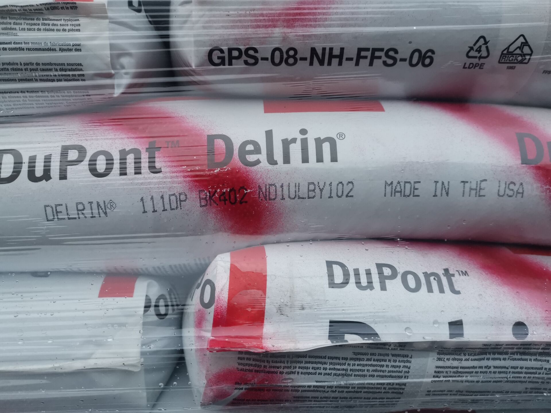 POM Delrin® 111DP BK402 DuPont Mỹ